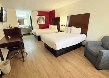 Ramada by Wyndham San Antonio Near SeaWorld/Lackland AFB hotel thumbnail 7