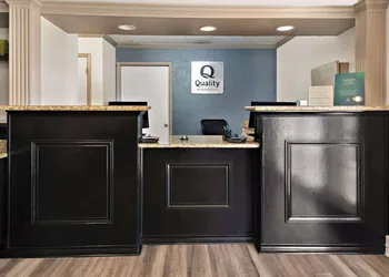 Quality Inn & Suites Weatherford hotel thumbnail 5