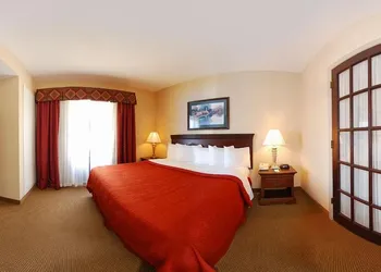 Quality Inn & Suites Abingdon hotel thumbnail 5
