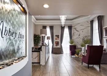 Abbey Inn hotel thumbnail 2