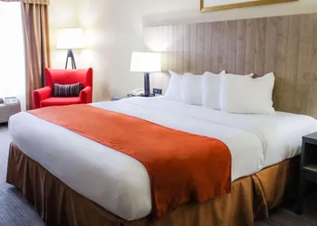 Country Inn & Suites by Radisson, Chester, VA hotel thumbnail 5