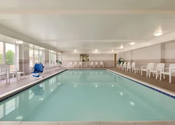 Country Inn & Suites by Radisson, Chester, VA hotel thumbnail 8