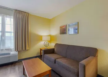 Extended Stay America Suites Chantilly Dulles hotel thumbnail 8