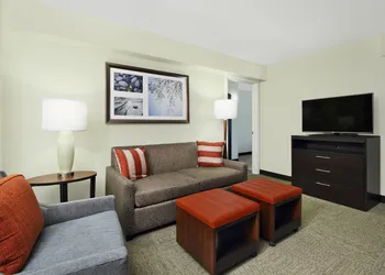 Staybridge Suites Tysons - McLean by IHG hotel thumbnail 8