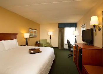 Hampton Inn Alexandria/Pentagon South hotel thumbnail 6