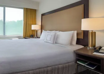 SpringHill by Marriott Centreville/Chantilly hotel thumbnail 5