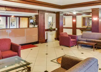Clarion Inn Fredericksburg North hotel thumbnail 3