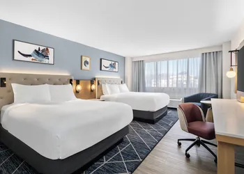 Crowne Plaza Virginia Beach Town Center by IHG hotel thumbnail 8