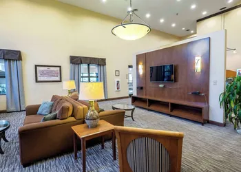 Wingate by Wyndham Waynesboro hotel thumbnail 2