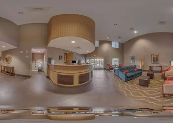 Comfort Suites Suffolk - Chesapeake hotel thumbnail 3