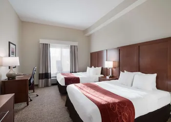 Comfort Suites Suffolk - Chesapeake hotel thumbnail 4