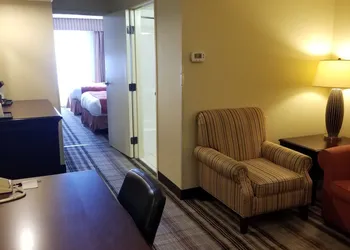 Country Inn & Suites by Radisson, Lexington, VA hotel thumbnail 8