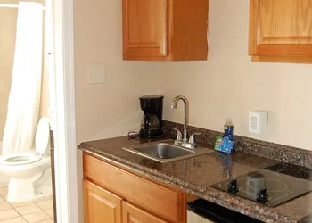 ANS Inn & Suites hotel thumbnail 3