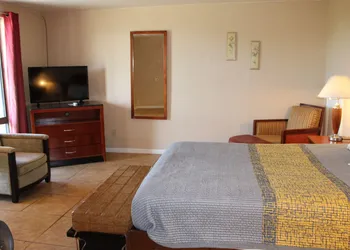 ANS Inn & Suites hotel thumbnail 8