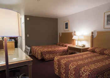 Seatac Inn hotel thumbnail 8