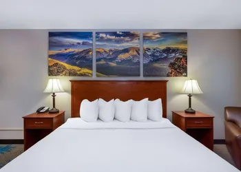 Days Inn by Wyndham Casper hotel thumbnail 6