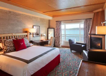 The Edgewater Hotel hotel thumbnail 4