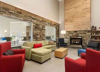 Country Inn & Suites by Radisson, Platteville, WI hotel thumbnail 2