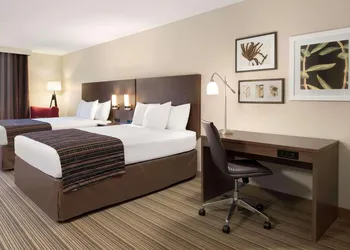 Country Inn & Suites by Radisson, Platteville, WI hotel thumbnail 8