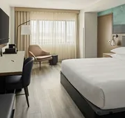 Oshkosh Marriott Waterfront Hotel & Convention Center hotel detail image 3