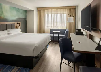 Oshkosh Marriott Waterfront Hotel & Convention Center hotel thumbnail 6