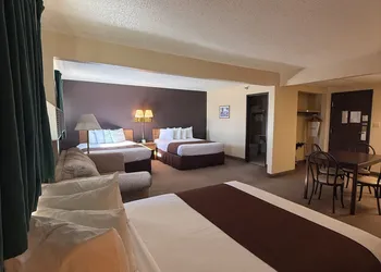 Americas Best Value Inn Torrington hotel thumbnail 6