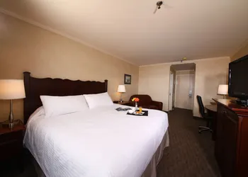 Mount Peyton Resort and Conference Centre hotel thumbnail 5