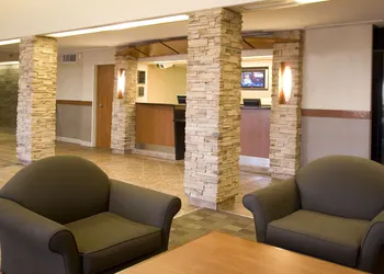 Woodlands Inn & Suites hotel thumbnail 3