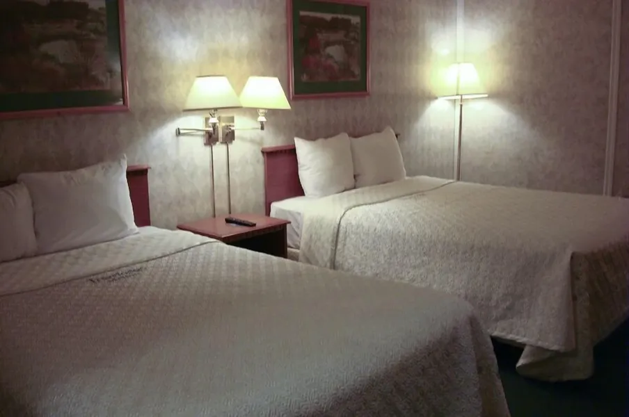 Bluebird Hotel hotel detail image 6