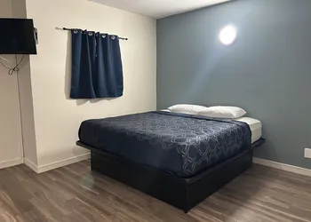 Budget Inn Hollywood hotel thumbnail 6