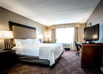Holiday Inn South Kingstown (Newport Area) by IHG hotel thumbnail 3