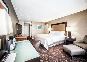 Holiday Inn South Kingstown (Newport Area) by IHG hotel thumbnail 6