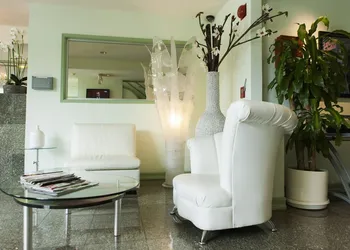 Hollywood Celebrity Hotel hotel thumbnail 5