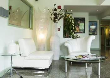 Hollywood Celebrity Hotel hotel thumbnail 6