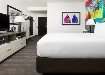 Studio Allston Hotel hotel thumbnail 7