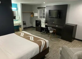 Quality Inn Near Hollywood Walk of Fame hotel thumbnail 6