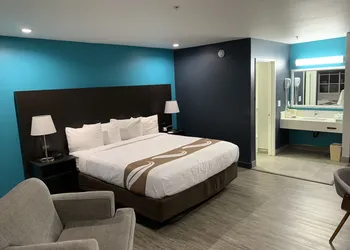 Quality Inn Near Hollywood Walk of Fame hotel thumbnail 7