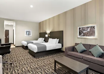 Best Western Sawtooth Inn & Suites hotel thumbnail 4