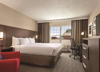 Country Inn & Suites by Radisson, Buffalo, MN hotel thumbnail 7