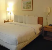 Oceanside Lodge hotel detail image 7