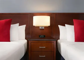 Travelodge by Wyndham Hotel & Convention Centre Quebec City hotel thumbnail 5
