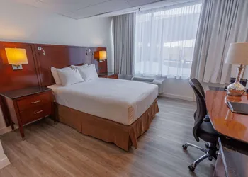 Travelodge by Wyndham Hotel & Convention Centre Quebec City hotel thumbnail 8