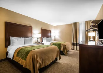 Quality Inn & Suites Towanda hotel thumbnail 6