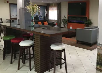 Baymont by Wyndham Chicago/Alsip hotel thumbnail 6