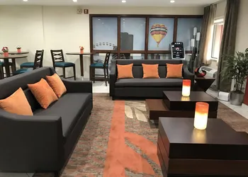 Baymont by Wyndham Chicago/Alsip hotel thumbnail 8