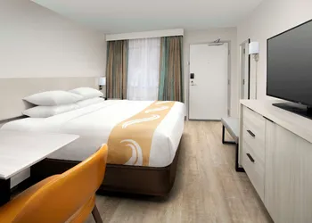 Quality Inn Atlantic Beach - Mayo Clinic Jax Area hotel thumbnail 5
