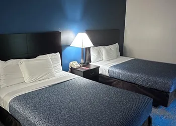 Budget Host Inn Manistique hotel thumbnail 3