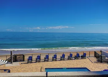 La Bella Oceanfront Inn hotel thumbnail 5