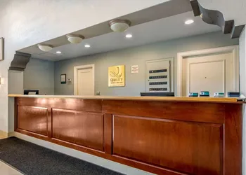 Quality Inn & Suites Jacksonville-Baymeadows hotel thumbnail 3