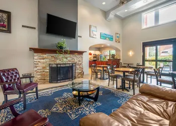 Quality Inn & Suites Jacksonville-Baymeadows hotel thumbnail 4